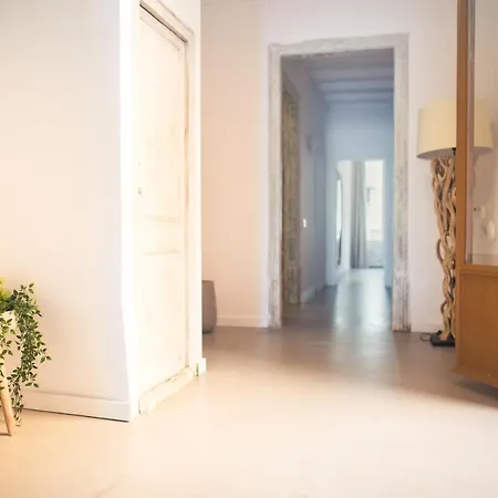 La Guarida Apartment Barcelona